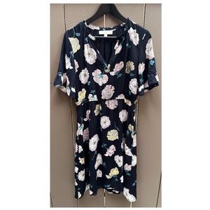 Size Small LOFT Floral Dress